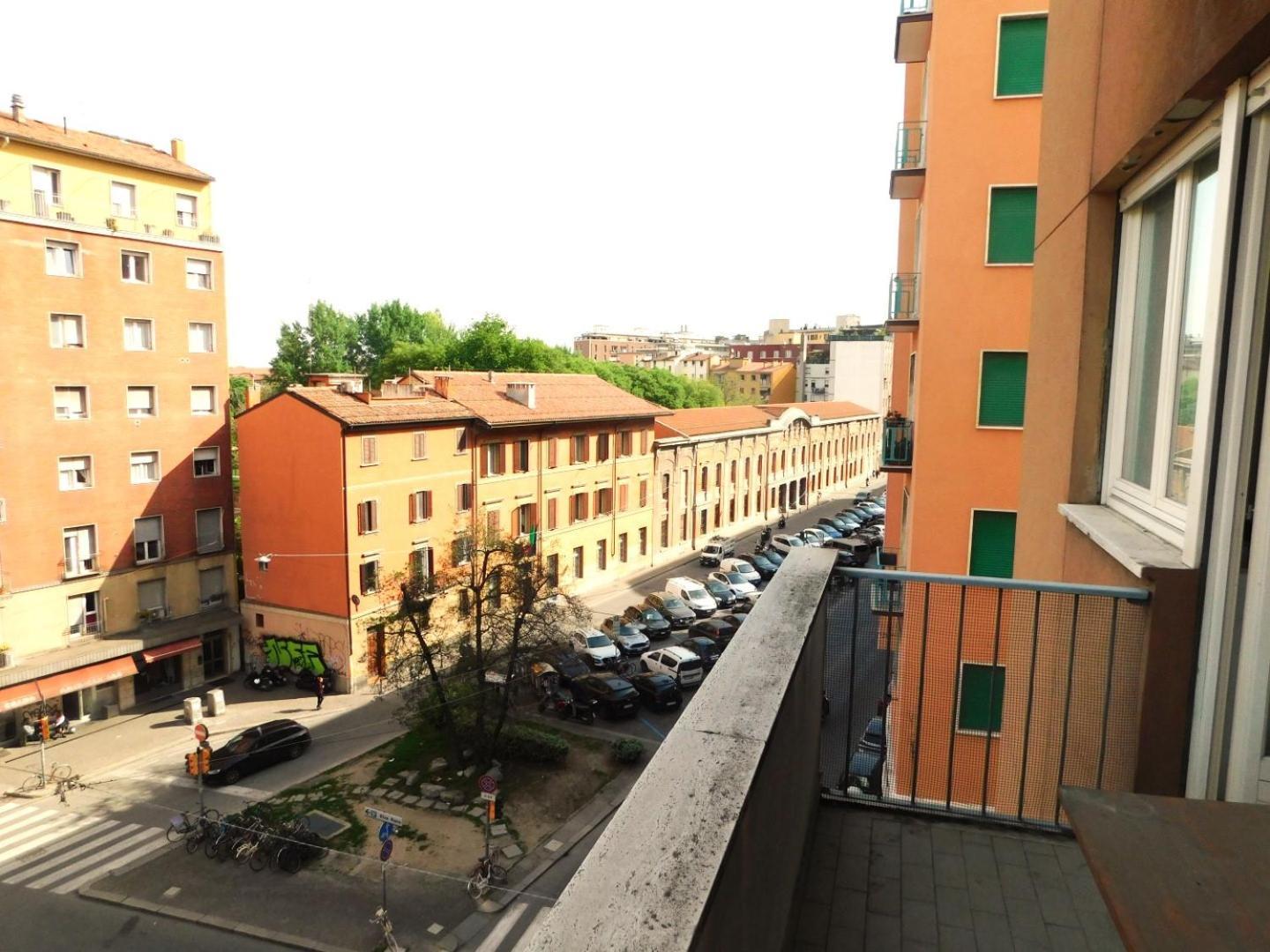 Bologna City Centre, Living In Lame — Photos 2